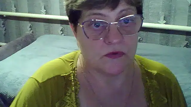 ElzaJewel's cam snapshot