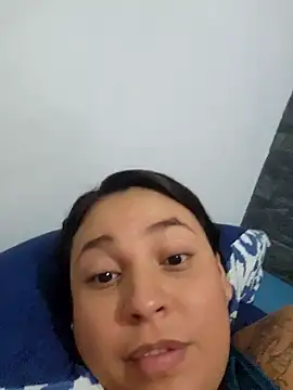 LizzRouse's cam snapshot