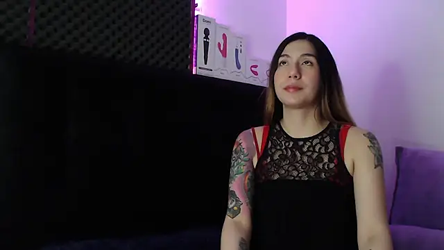 karlamoon23's cam snapshot