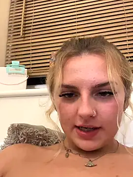 Summer21k's cam snapshot