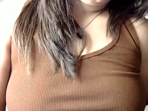 Aaliya02's cam snapshot