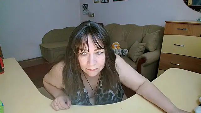 Lucretia_Goldi_'s cam snapshot