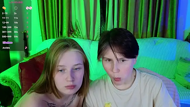 Girls_Fingers's cam snapshot