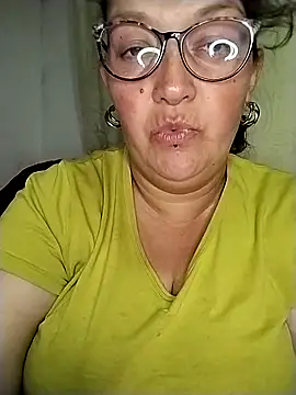 -saraqueen-'s cam snapshot