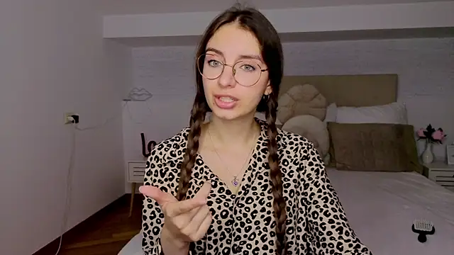 Real_cutie1's cam snapshot