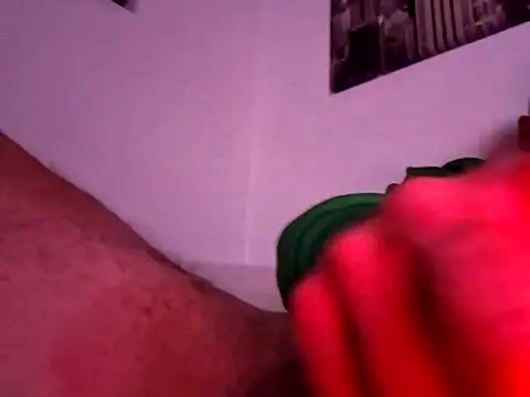 Nikbullx's cam snapshot