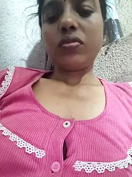 Gautami-telugu's cam snapshot