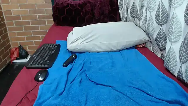 Didienana's cam snapshot