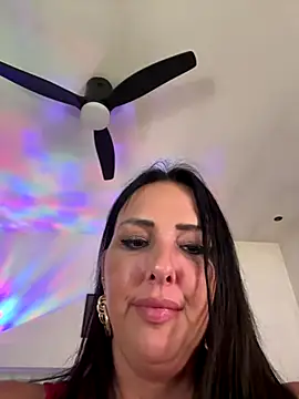 TiffanyRoxx live sex cam