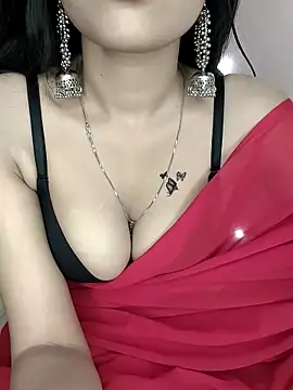 KARISHMA-STRIP's cam snapshot