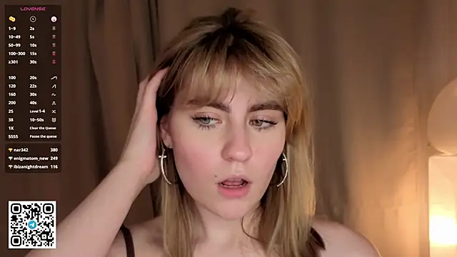 EuniceRaymundo live sex cam