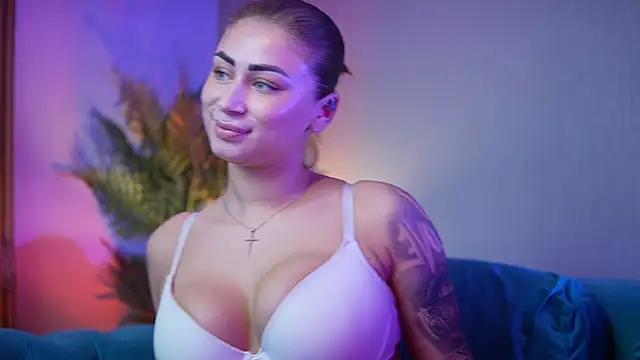 AmeliaJupiter's cam snapshot