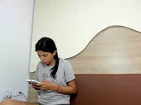 AMARA_BRUNET's web cam