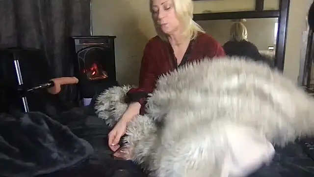 TiffaneyLove's cam snapshot