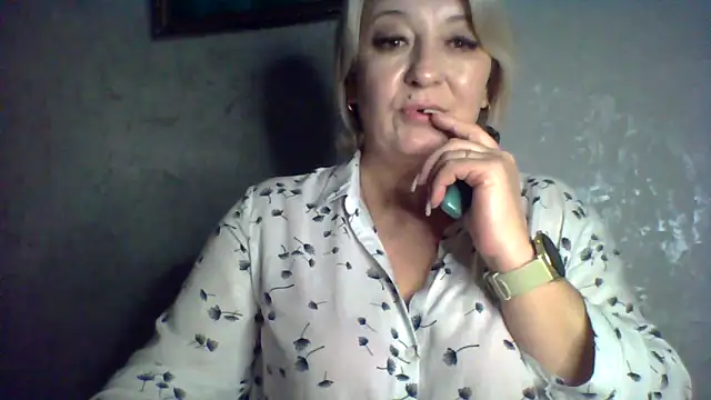 ArielXLoveresss's cam snapshot