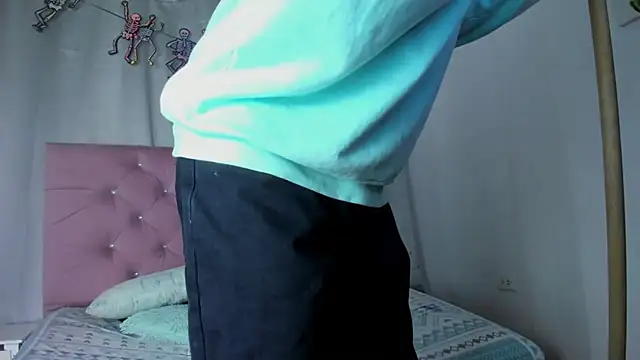 EthanBlackwoodd's cam snapshot