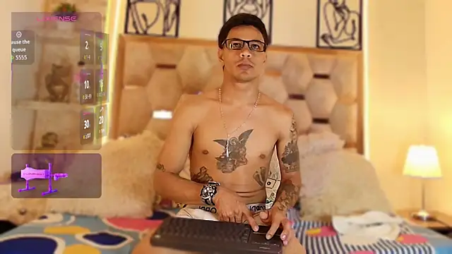 Andrew_Haalls's cam snapshot