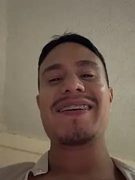 DominickVegas's cam snapshot