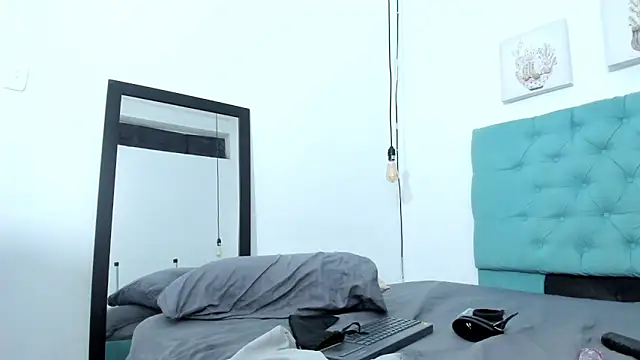 cris_dulce's cam snapshot