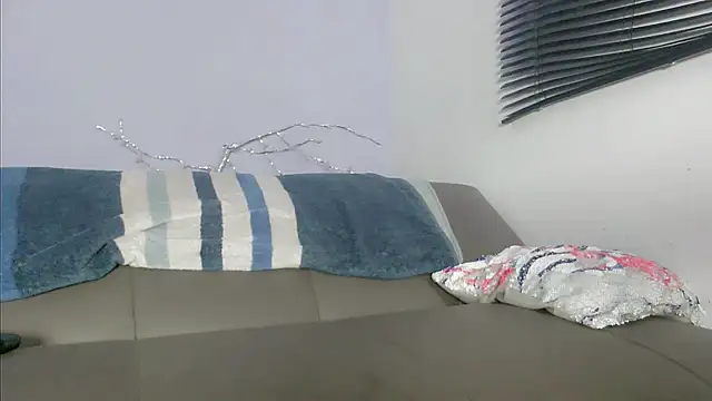 mishel_hott's cam snapshot