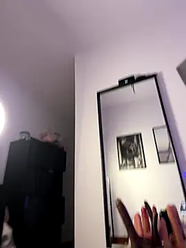 InKed-Kathy's cam snapshot