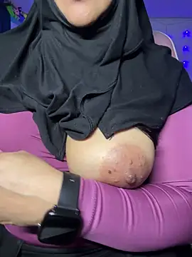 Jameela's cam snapshot