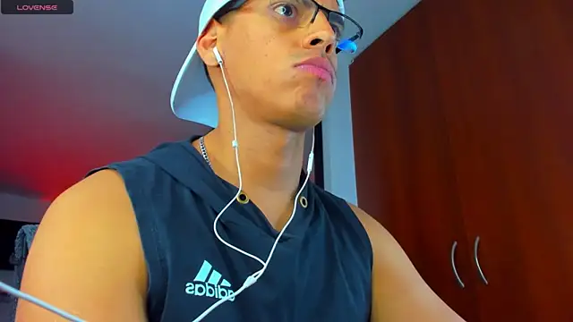 _John_Boy_'s cam snapshot