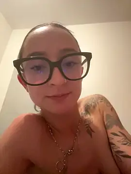 honeymalou live sex cam