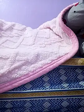 Sellena2's cam snapshot