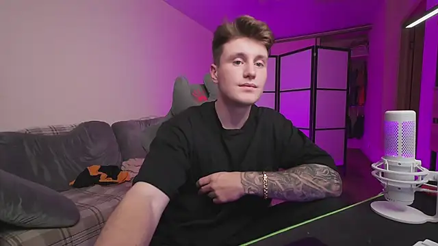 zverev_dima's cam snapshot