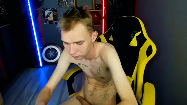 TimBlaks's cam snapshot