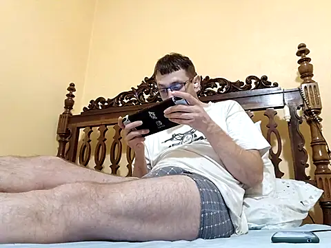 White_rabbit_'s cam snapshot