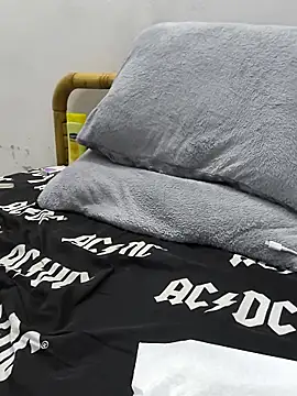 yazinyazin1's cam snapshot