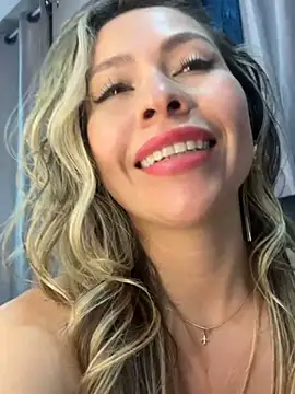 Ammy_Castro's cam snapshot