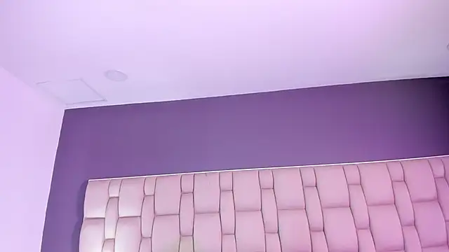 Mia_cm's cam snapshot