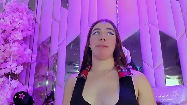 TessaCooper1's cam snapshot