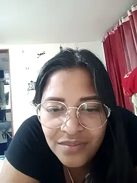 Luceroxxx7's cam snapshot