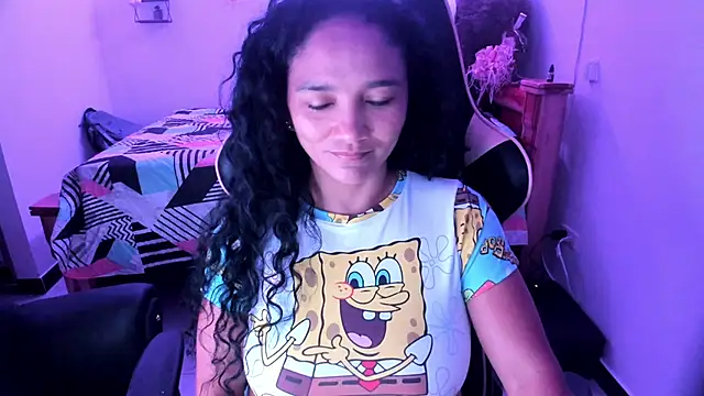 rayza_mature_154's cam snapshot