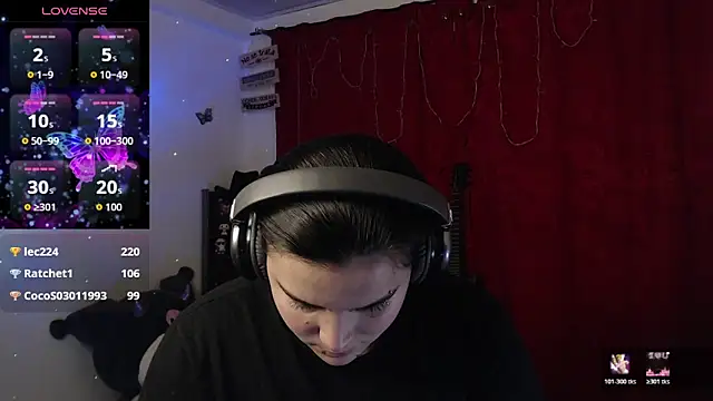 Nika_1_'s cam snapshot