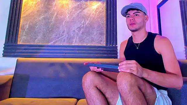 liam_genner_ live sex cam