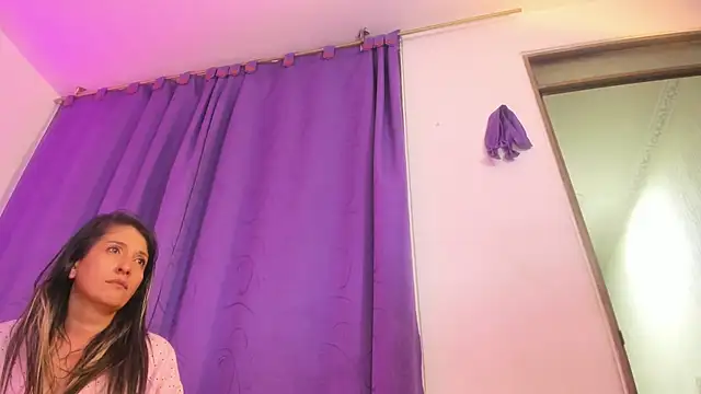 Vivi_tits's cam snapshot