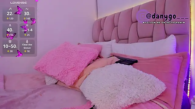 ZarianaEvanz's cam snapshot