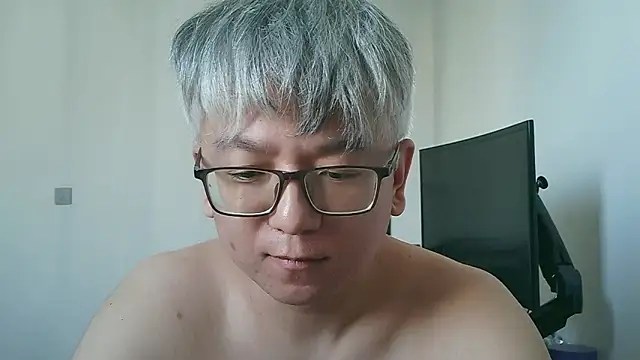 leoUSIR live sex cam