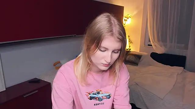 LisaRais's cam snapshot