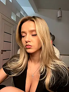 Emeli_Blur's cam snapshot