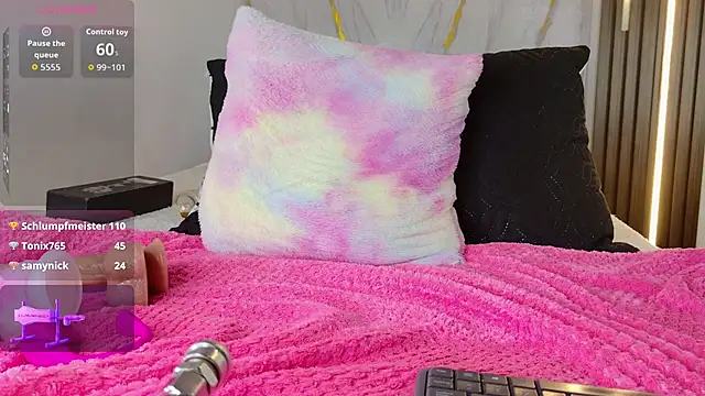 mia_099's cam snapshot