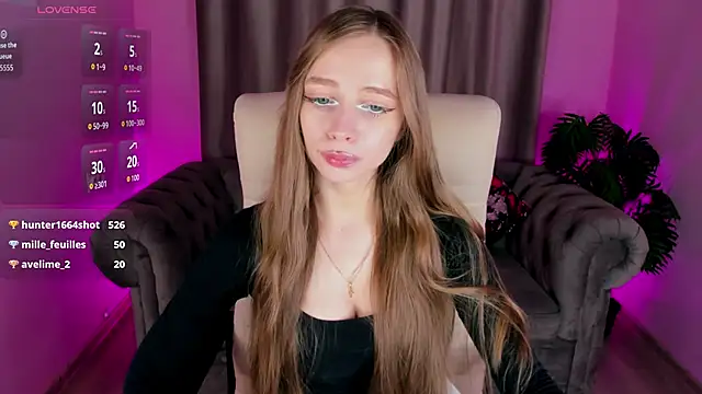 Amy_Waynee's cam snapshot