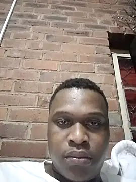 Moet_Chandon's cam snapshot