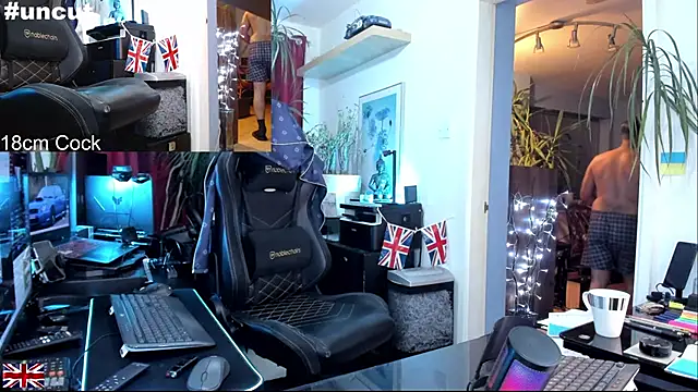 OnlineBossUK live sex cam