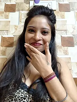 QUEEN-ADITI's cam snapshot